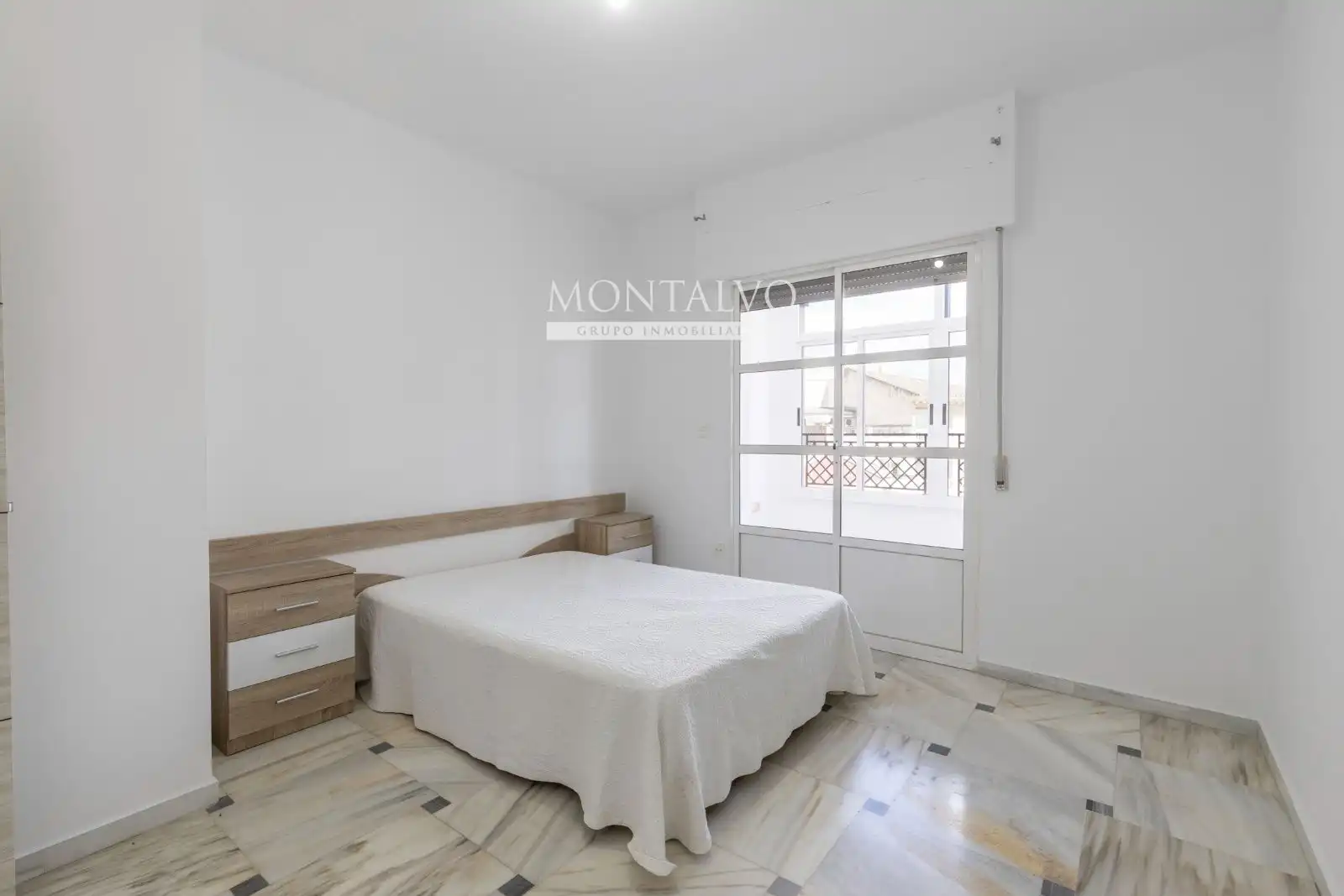Habitación de Ático en venta en Atarfe con Aire acondicionado, Calefacción y Terraza