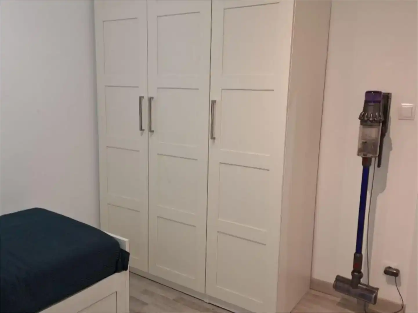 Habitación de Piso en venta en Batea con Parquet y Balcón