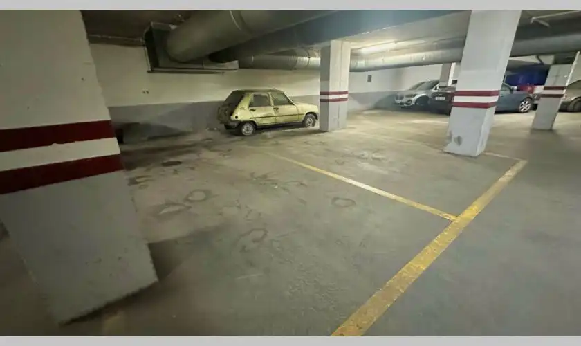 Parking de Ático en venta en Almería con Aire acondicionado, Calefacción y Terraza
