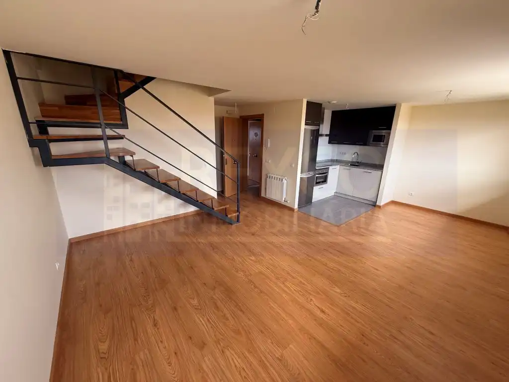 Apartamento con ascensor en venta en Poligono 20 Paraje 155 Partelacuesta, imagen 16