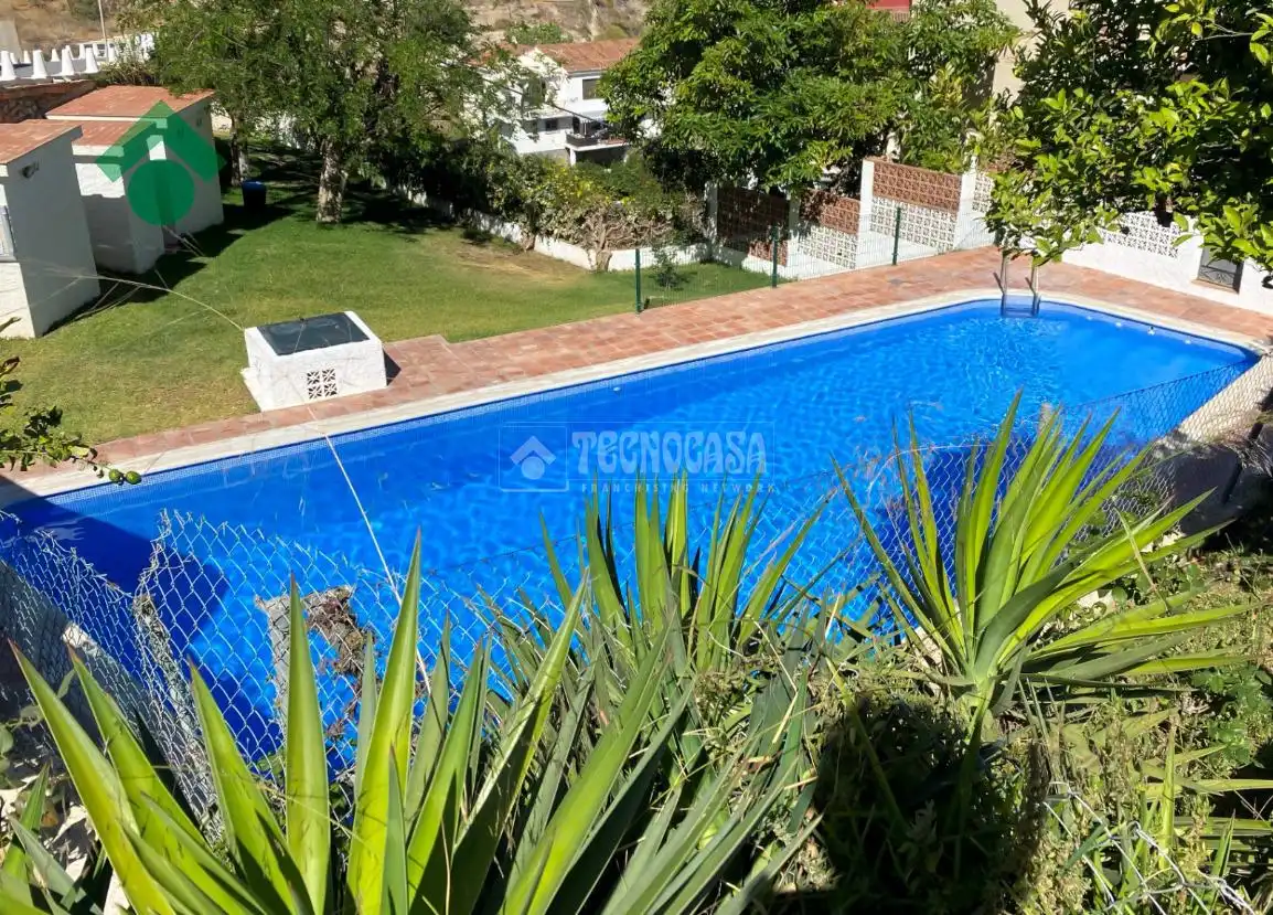 Swimming pool of Flat for sale in Almuñécar  with Furnished, Balcony and Community pool