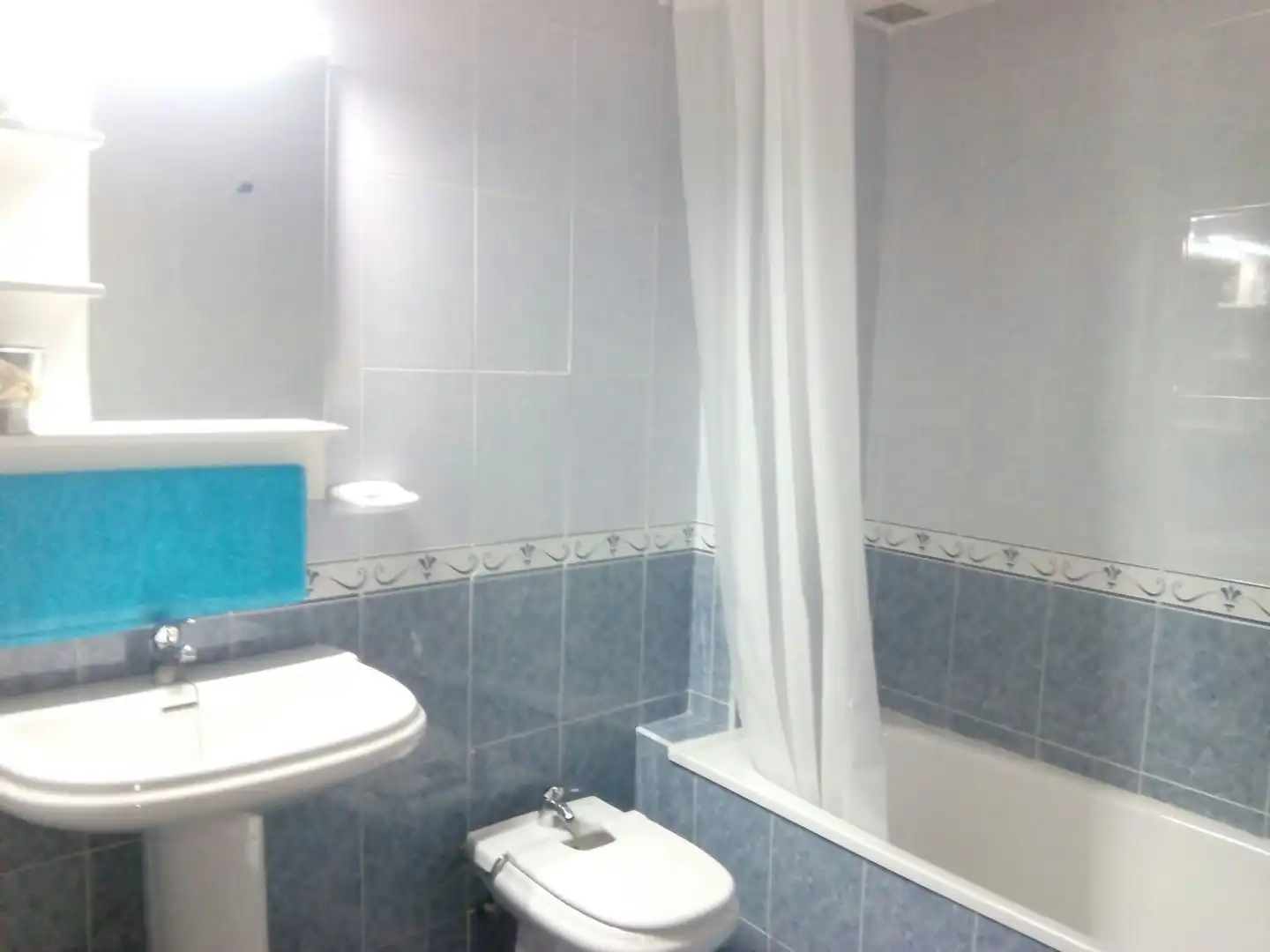 Bathroom of Flat for rent in Lucena  with Air Conditioner, Heating and Terrace