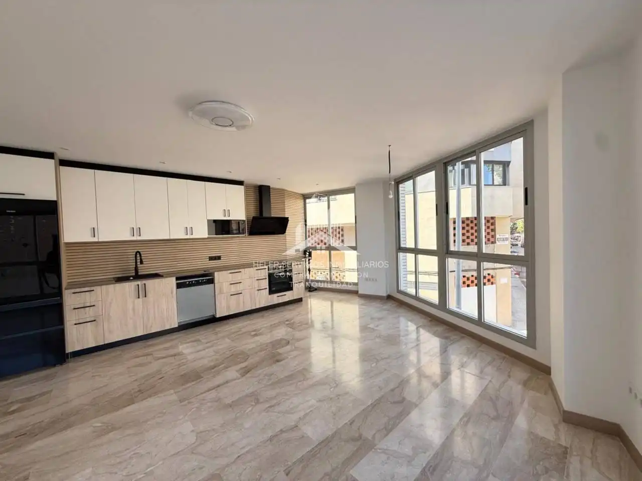 Cocina de Piso en venta en Castellón de la Plana / Castelló de la Plana con Aire acondicionado, Calefacción y Alarma