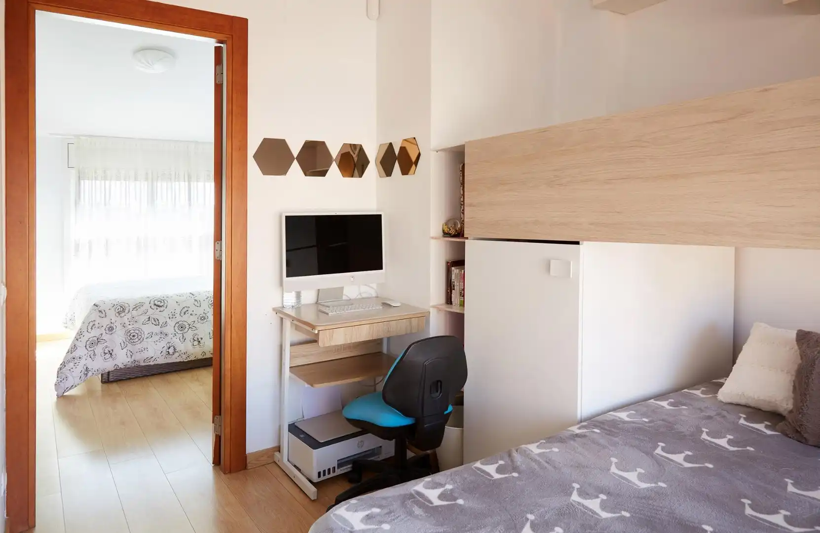 Dormitori de Dúplex en venda en Terrassa amb Calefacció, Parquet i Terrassa