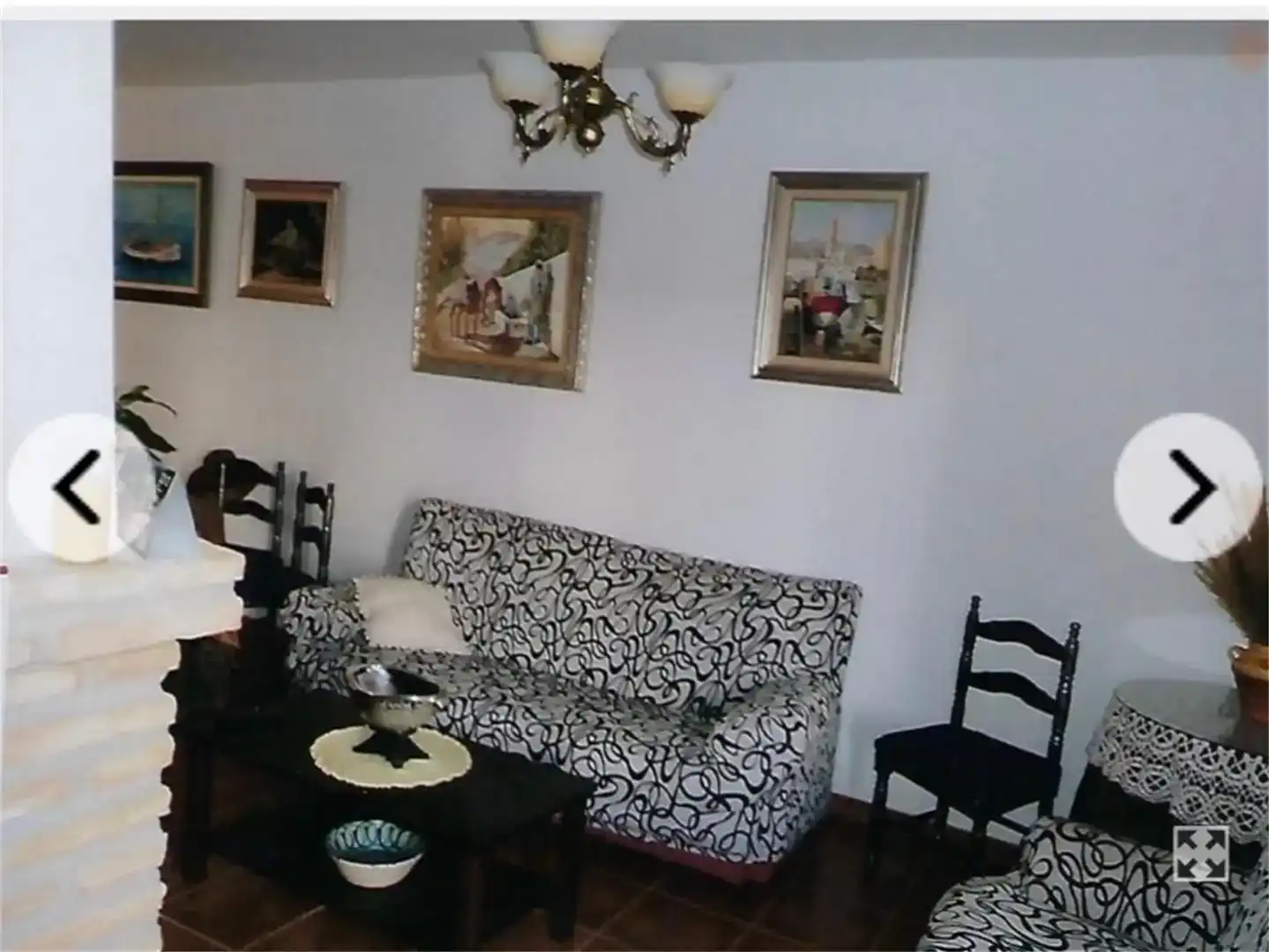Sala d'estar de Finca rústica en venda en Las Tres Villas amb Jardí privat, Traster i Balcó