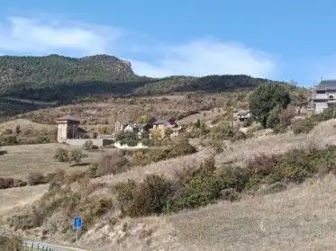 Land for sale in Aisa