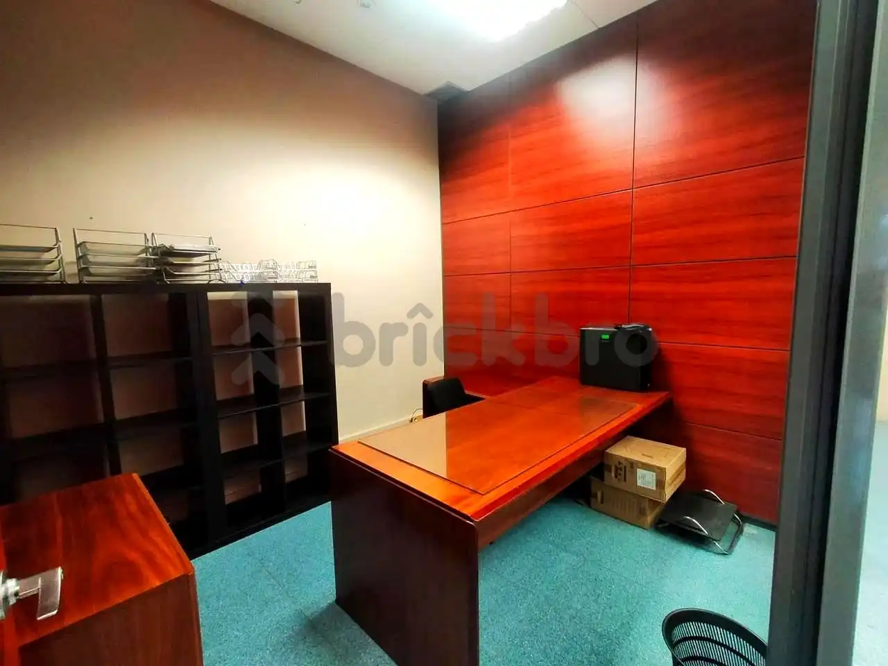 Commercial properties for sale in Barcelona  with Air Conditioner