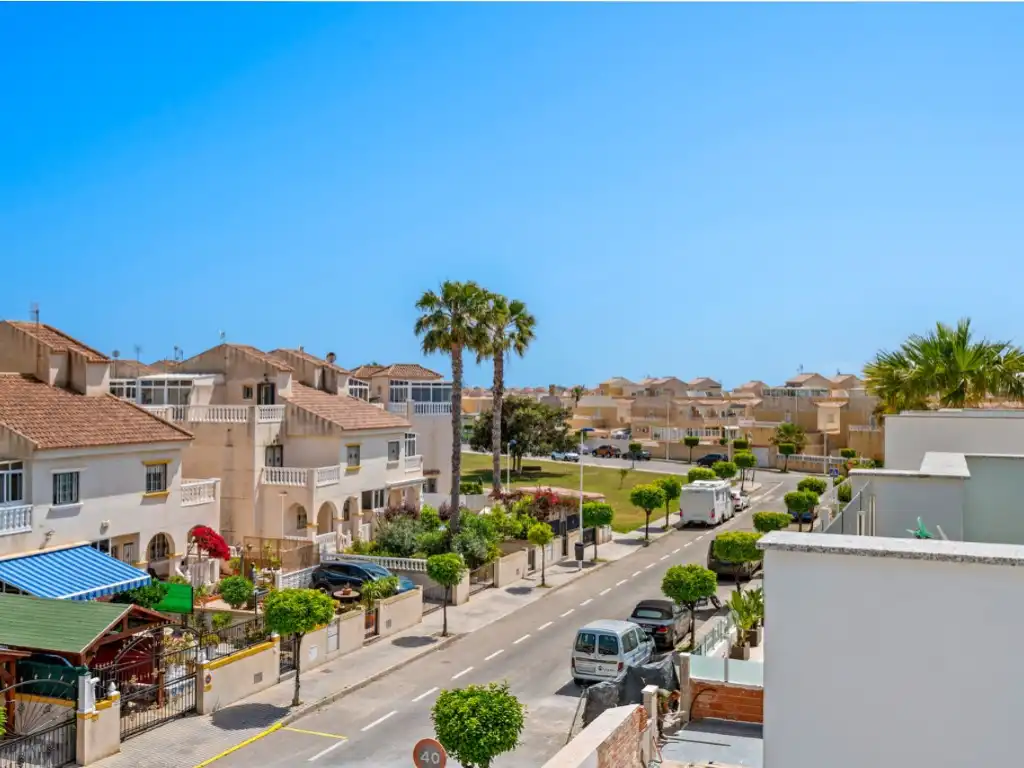 Casa con piscina en venta en Calle las Abubillas, imagen 37
