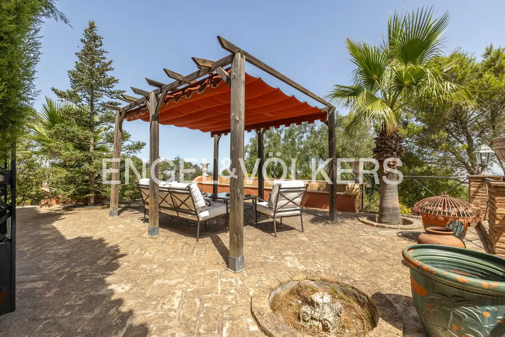 Terrassa de Casa o xalet en venda en Osuna amb Calefacció, Jardí privat i Piscina
