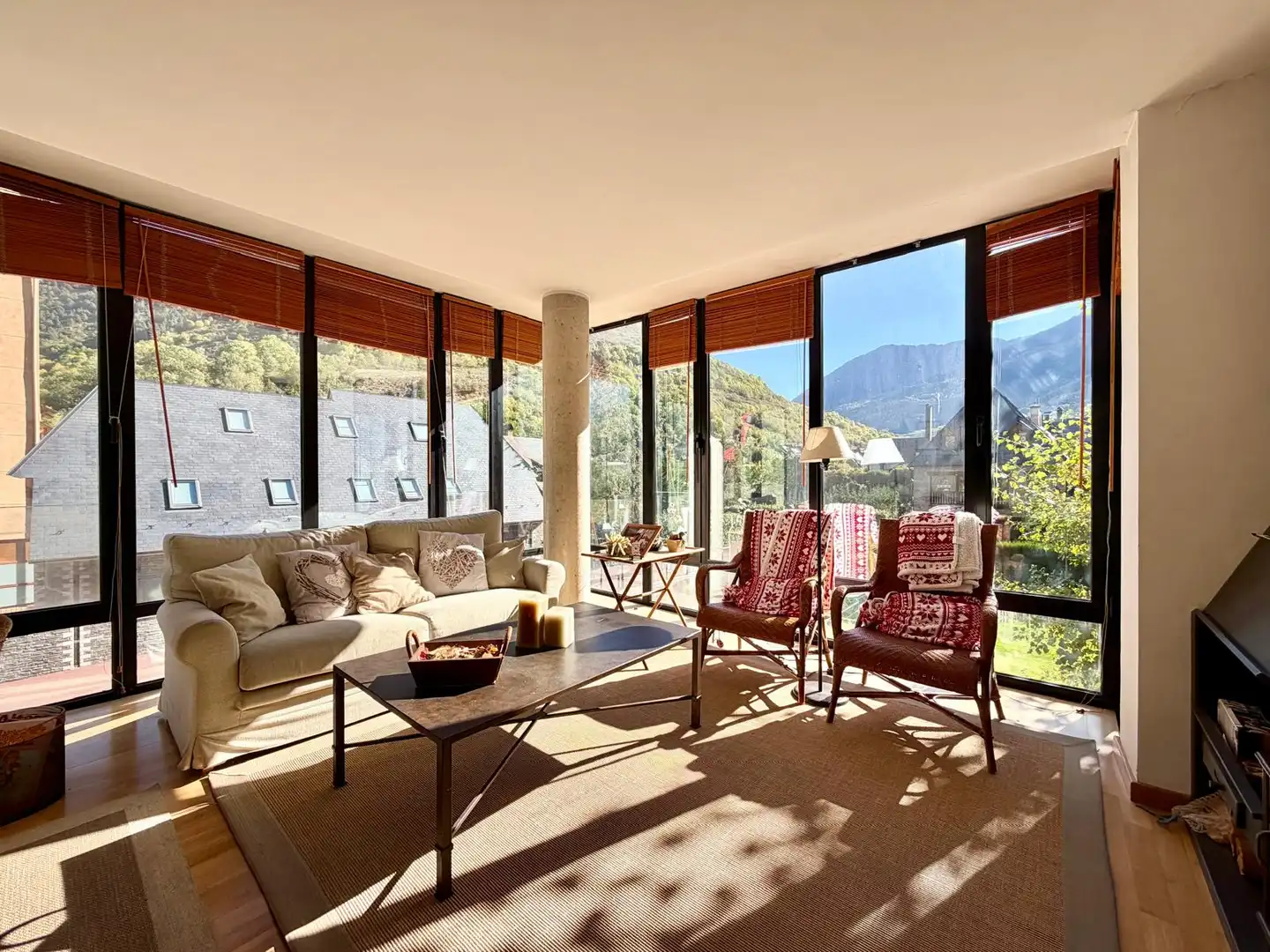 Living room of Flat for sale in Vielha