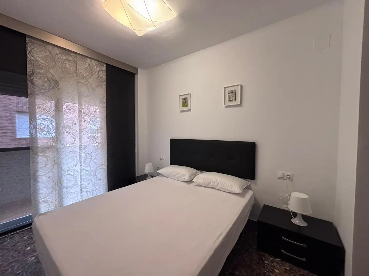 Bedroom of Flat for rent in Burjassot  with Air Conditioner and Furnished