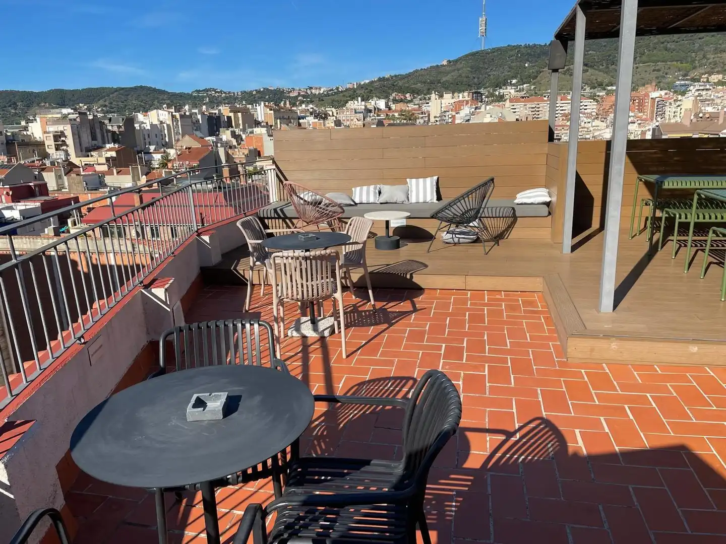 Terraza de Piso de alquiler en Barcelona con Aire acondicionado, Calefacción y Parquet