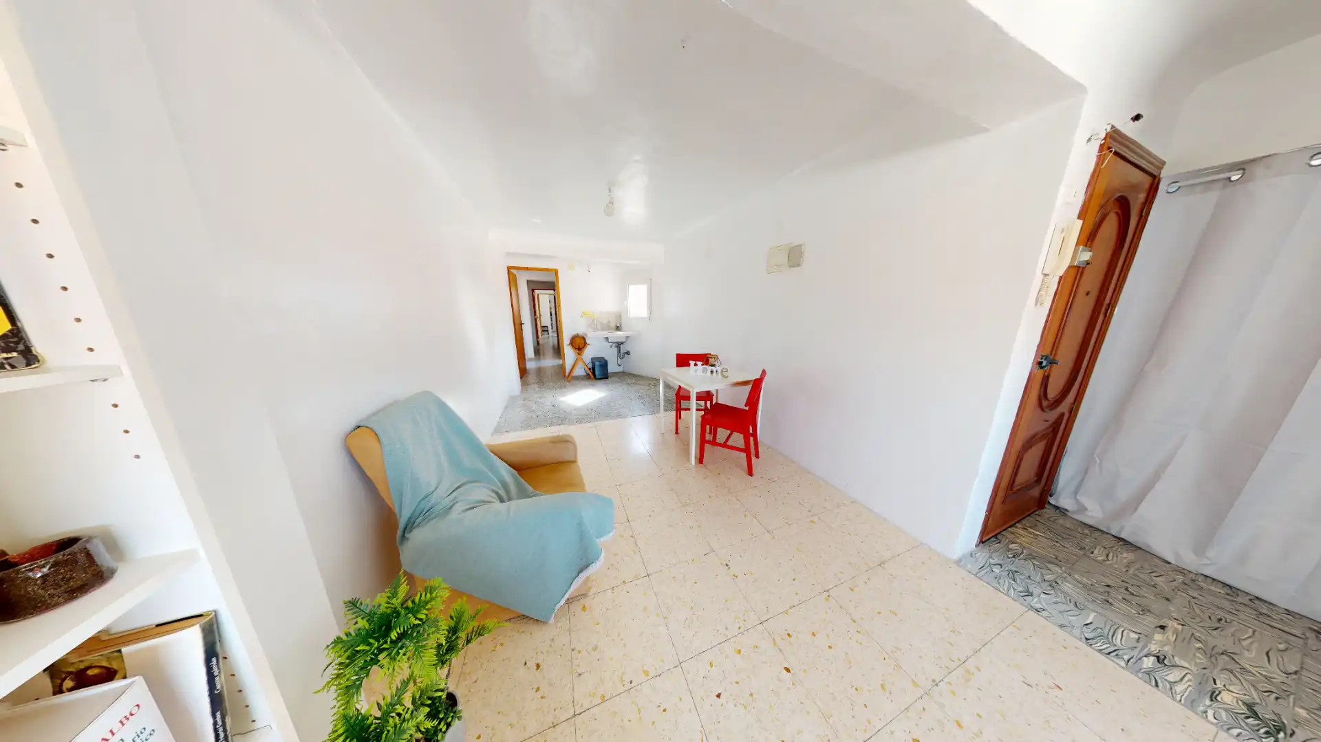 Piso en venta en Calle del Plus Ultra, imagen 4
