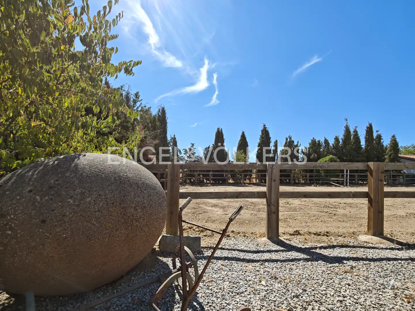 Vista exterior de Finca rústica en venta en Llerena con Calefacción, Jardín privado y Trastero