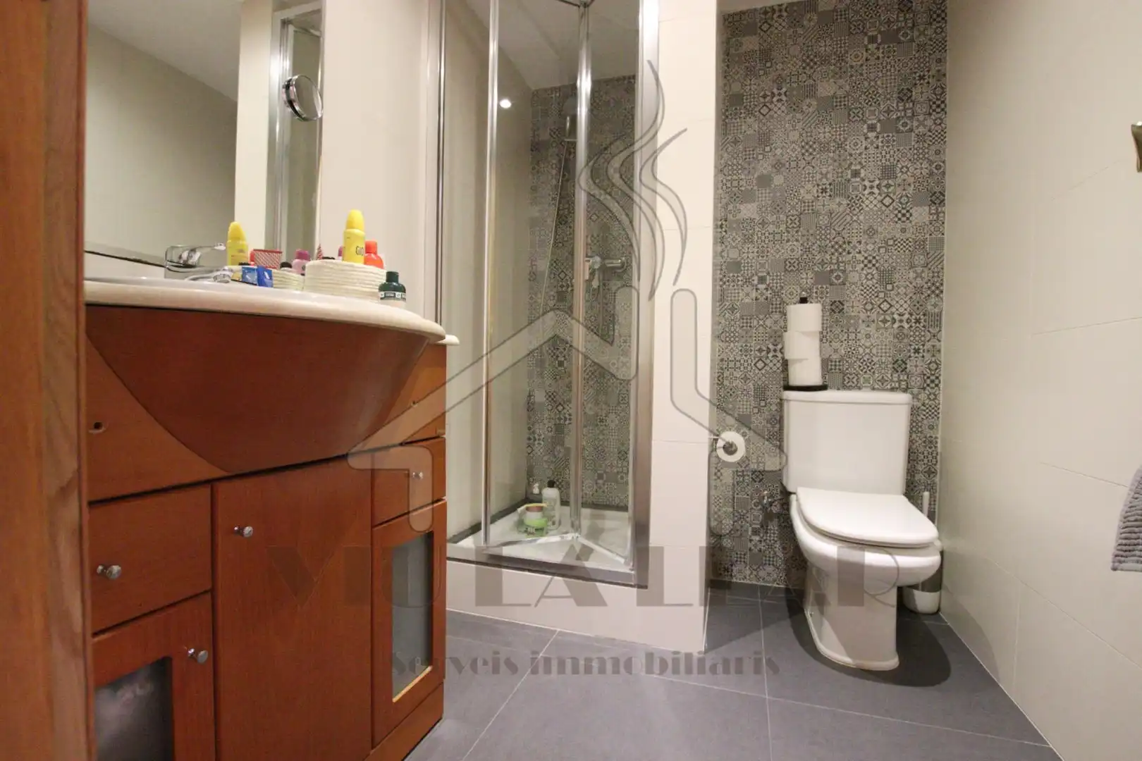 Bathroom of Duplexes for sale in Mataró  with Air Conditioner, Terrace and Storage room