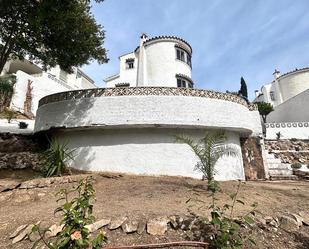 Exterior view of House or chalet for sale in Benalmádena  with Air Conditioner, Private garden and Terrace