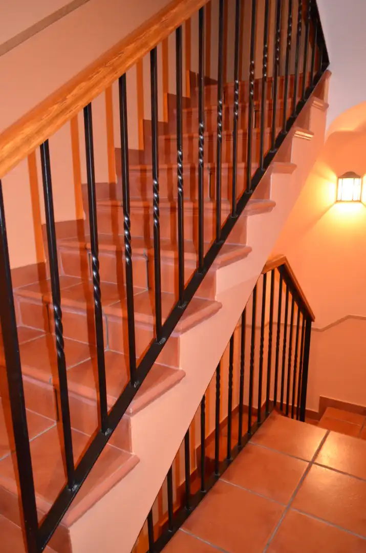 Houses for sale in El Torno   with Air Conditioner, Heating and Furnished