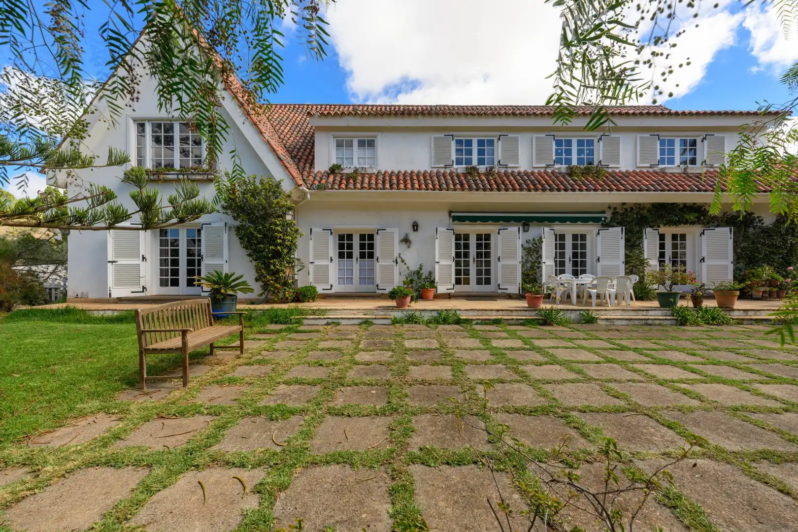 Vista exterior de Casa o xalet en venda en Santa Brígida amb Calefacció, Jardí privat i Terrassa