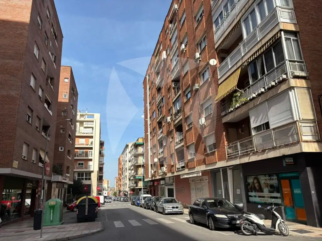 Gewerbefläche zur Miete in Calle Rafael Lucenqui