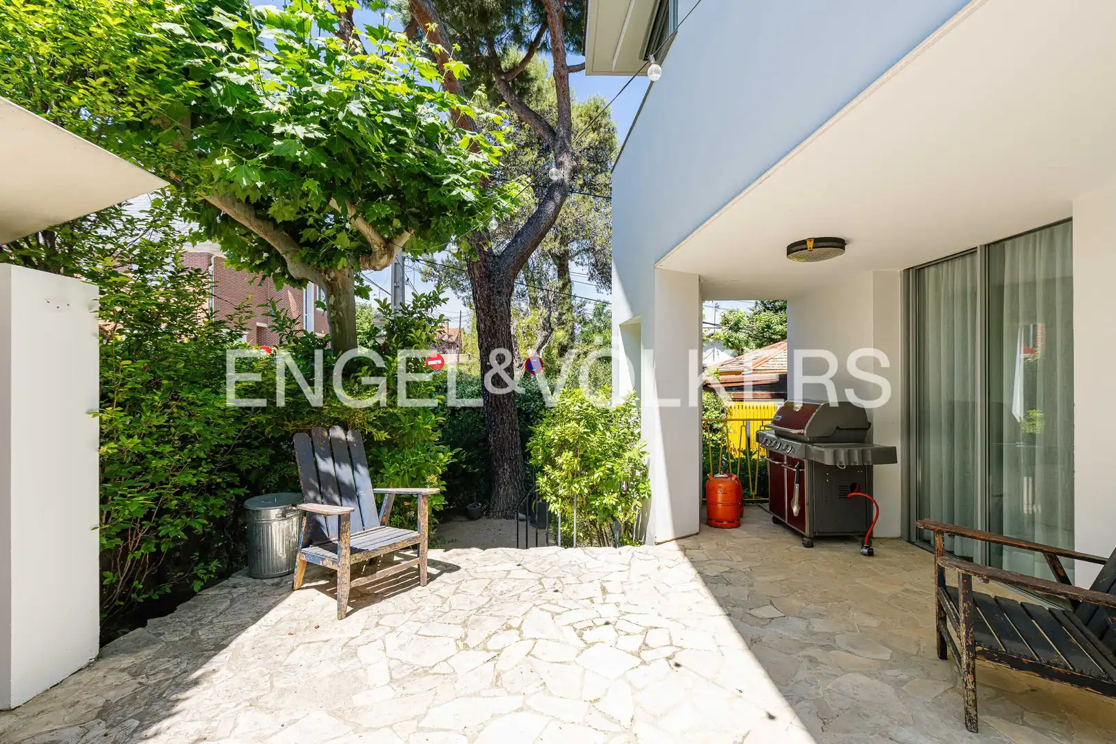 Terraza de Casa o chalet en venta en Madrid con Aire acondicionado, Calefacción y Jardín privado