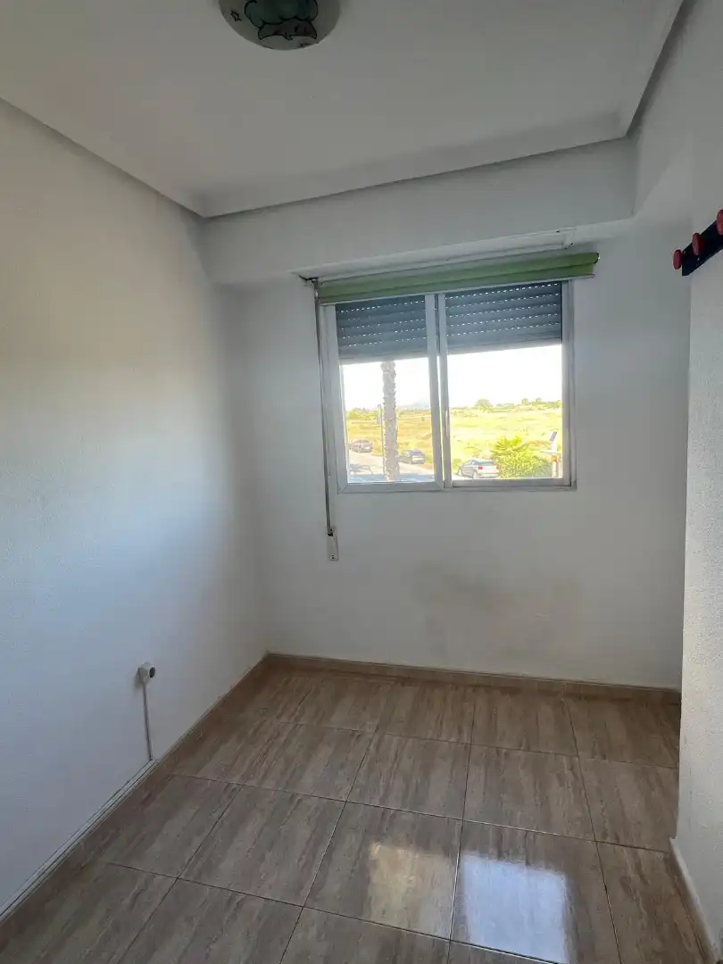 Dormitori de Apartament en venda en La Pobla de Farnals amb Aire condicionat, Calefacció i Terrassa