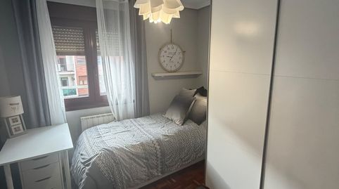 Foto 2 de Piso en venta en Iralabarri, Bilbao