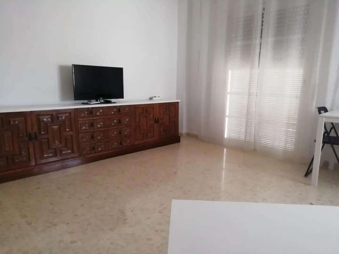 Sala de estar de Piso de alquiler en Cártama con Terraza, Trastero y Amueblado