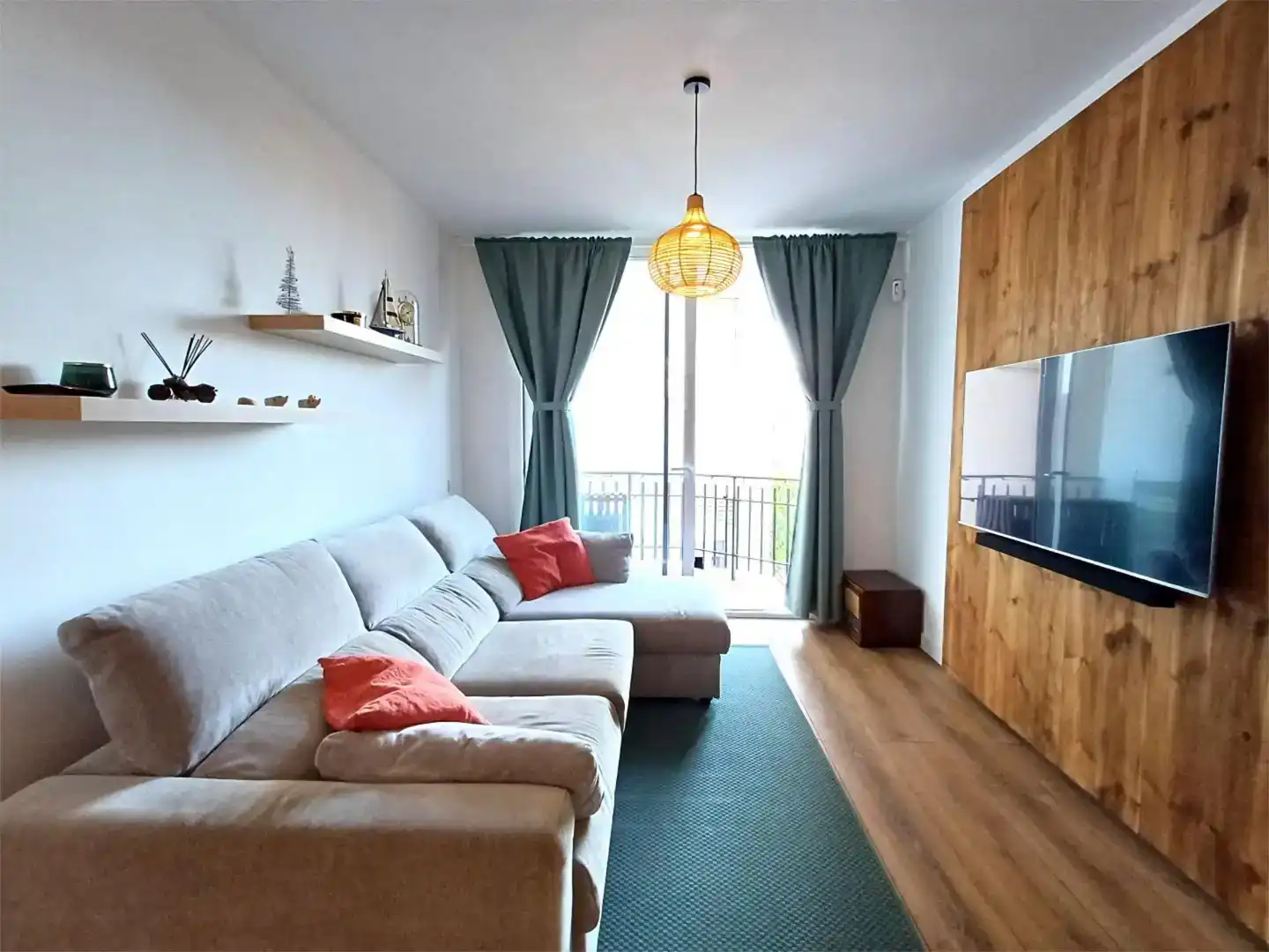 Living room of Flat for rent in Badalona  with Air Conditioner and Balcony