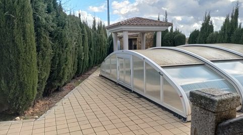 SE VENDE CHALET OPRTUNIDAD