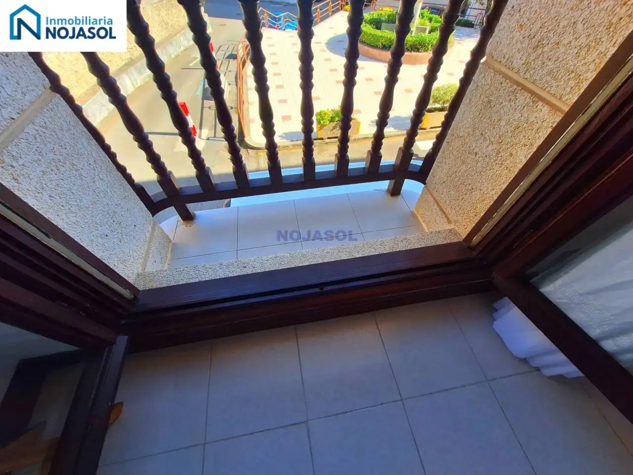 Terraza de Apartamento de alquiler en Noja con Calefacción, Terraza y Amueblado