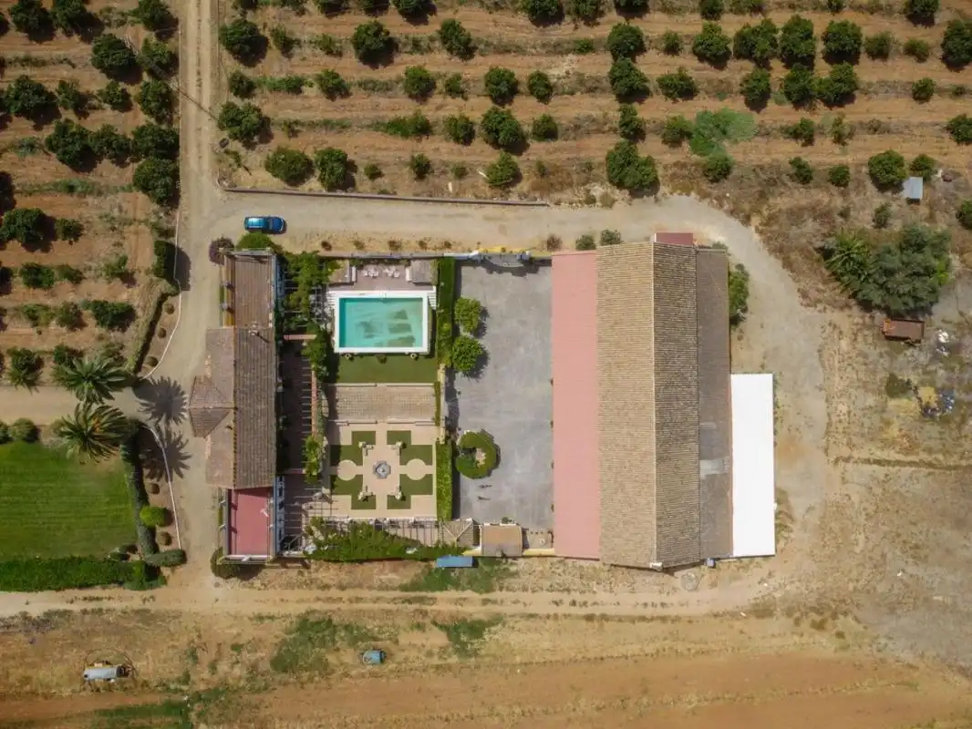 Jardí de Casa o xalet en venda en Espartinas amb Calefacció, Jardí privat i Terrassa