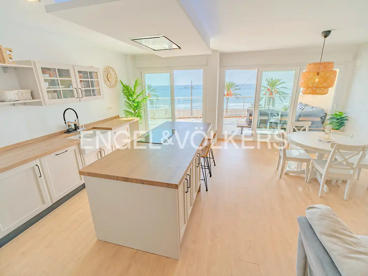 Cocina de Piso en venta en El Campello con Aire acondicionado, Calefacción y Terraza