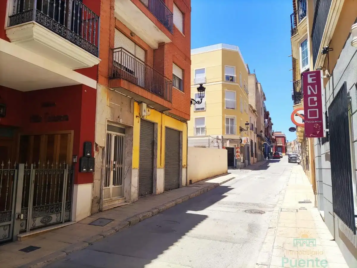 Local comercial de lloguer a Totana, imagen 3