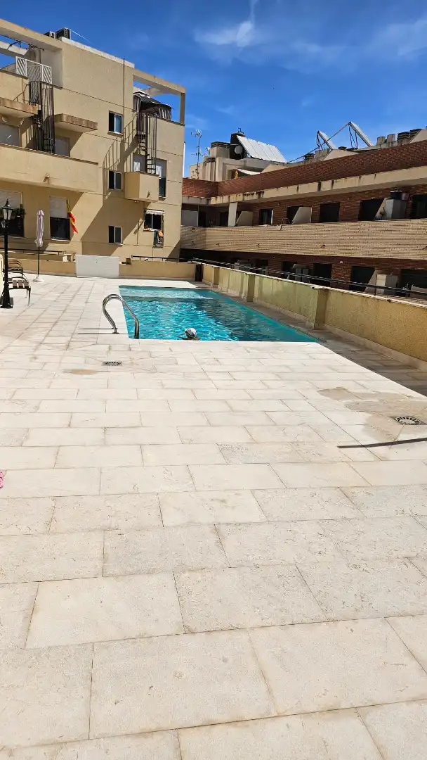 Swimming pool of Flat for rent in El Campello  with Air Conditioner, Heating and Parquet flooring