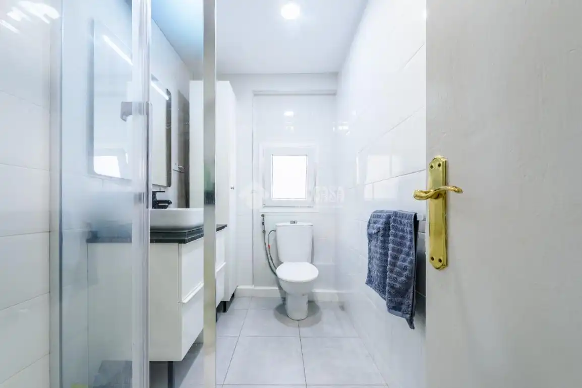 Baño de Piso en venta en Tarragona con Aire acondicionado