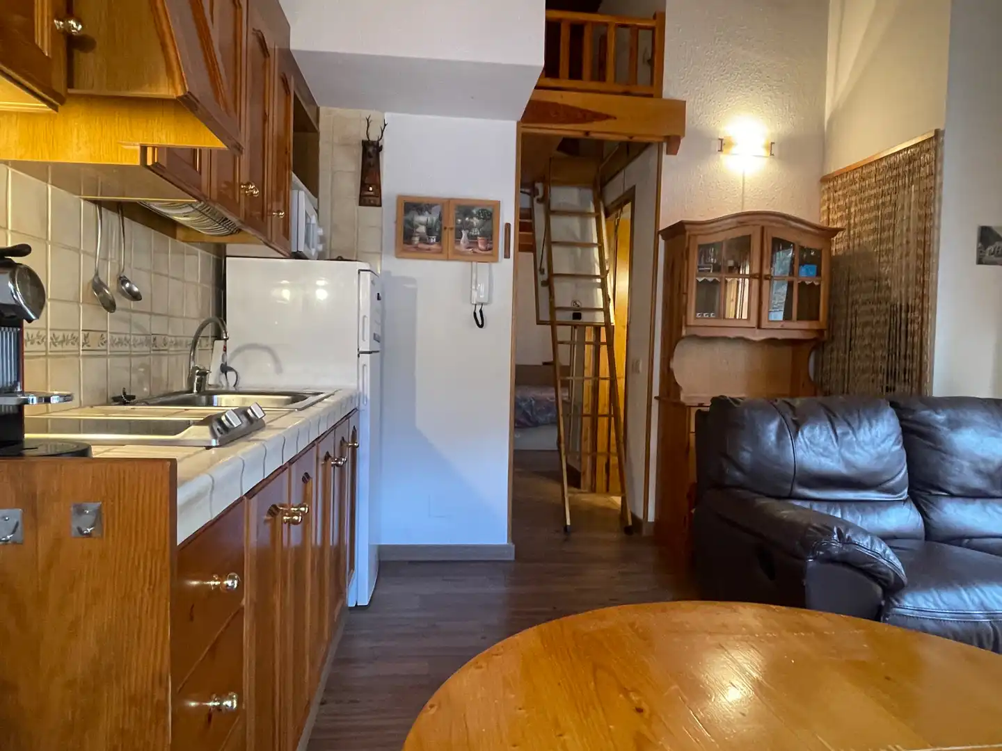 Cuina de Àtic en venda en Setcases amb Calefacció, Parquet i Traster
