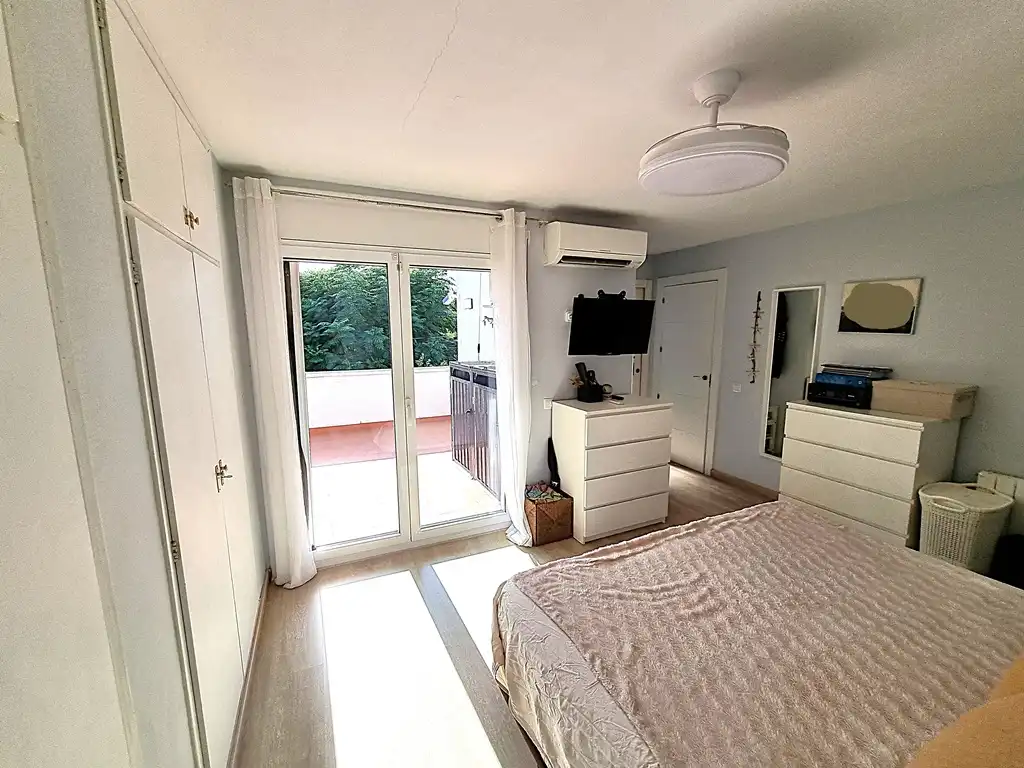 Bedroom of Detached homes for sale in Cambrils  with Air Conditioner, Heating and Private garden