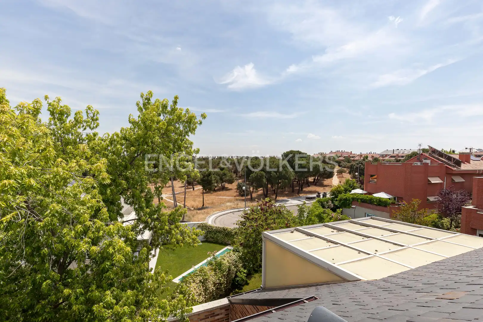 Terrassa de Casa adosada de lloguer en Majadahonda amb Aire condicionat, Calefacció i Jardí privat