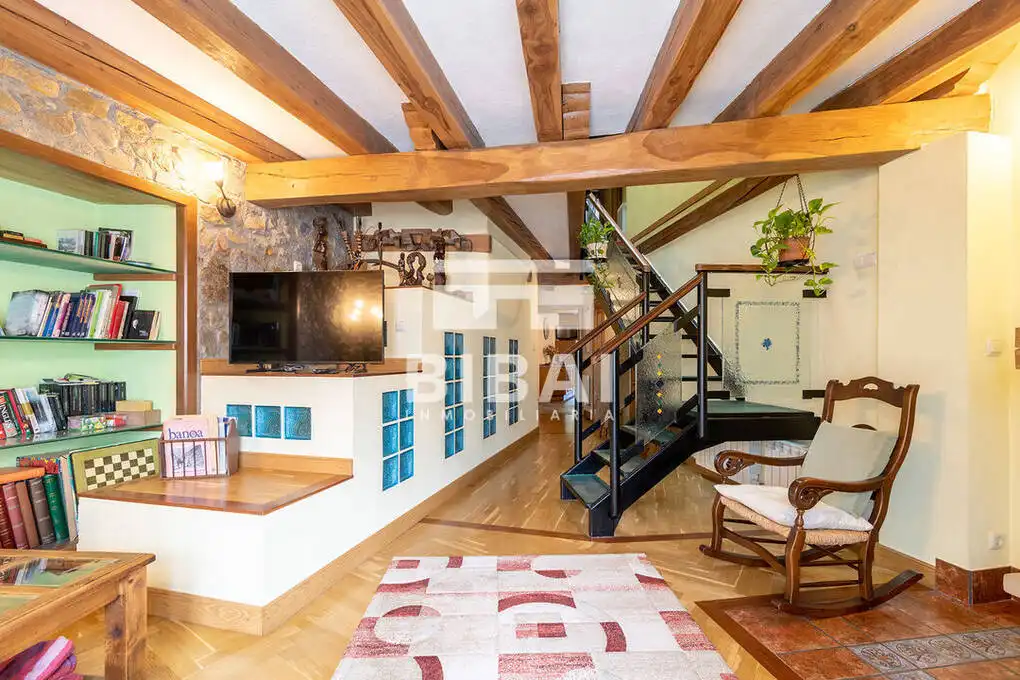 Sala de estar de Casa o chalet en venta en Eskoriatza con Calefacción y Terraza