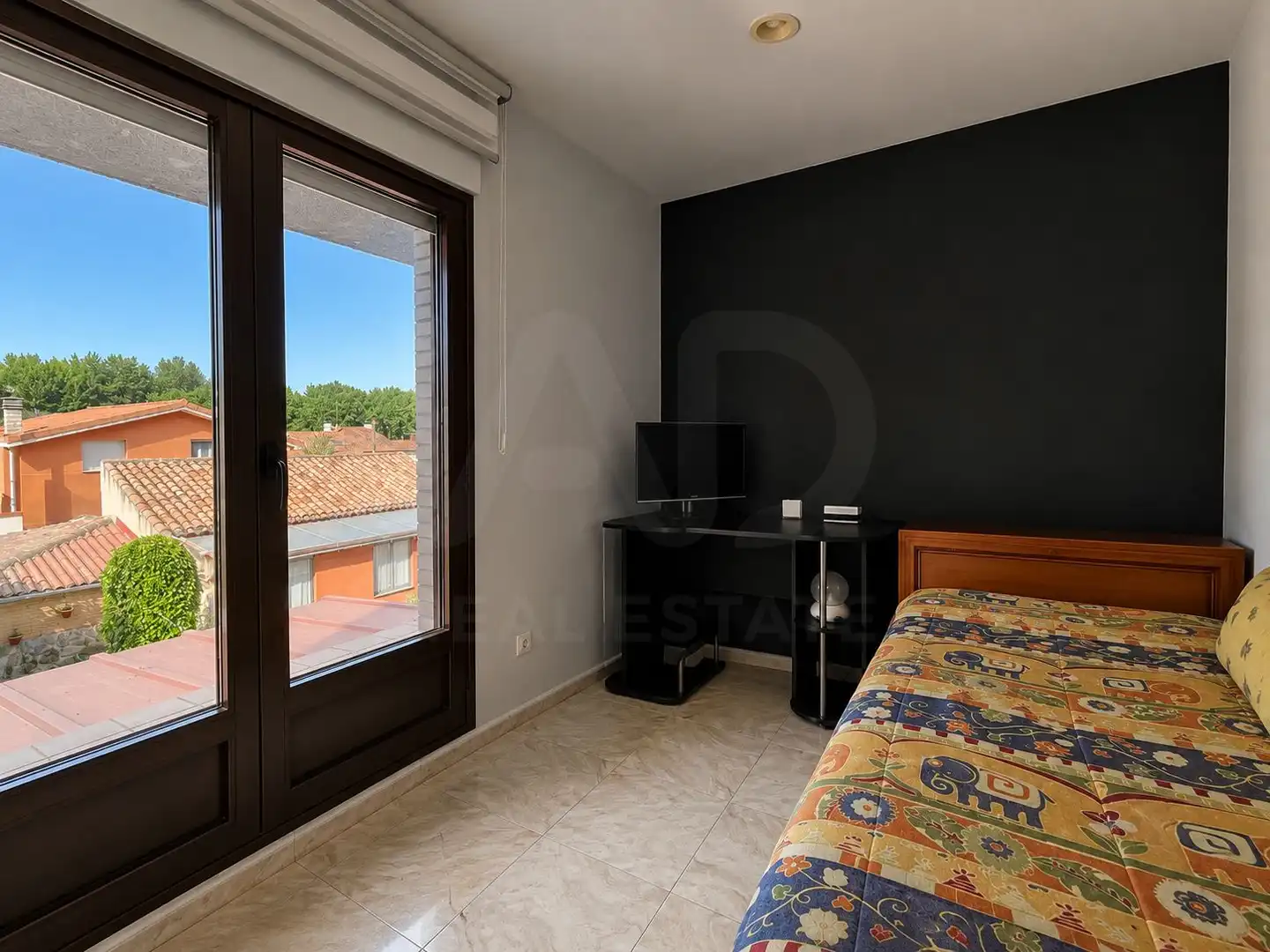Habitación de Casa o chalet en venta en Burgos con Calefacción
