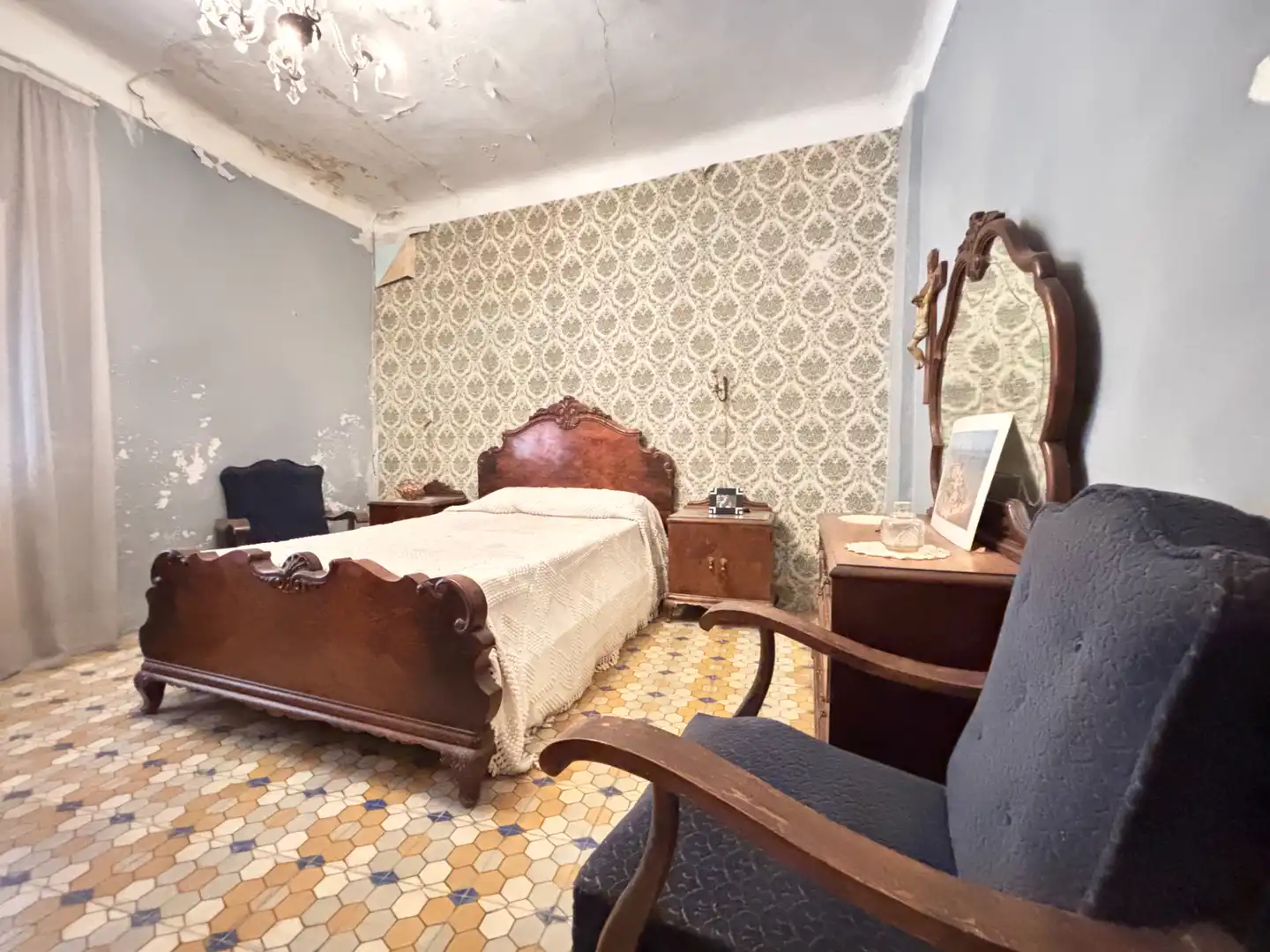 Dormitori de Casa o xalet en venda en Monegrillo amb Jardí privat, Terrassa i Moblat