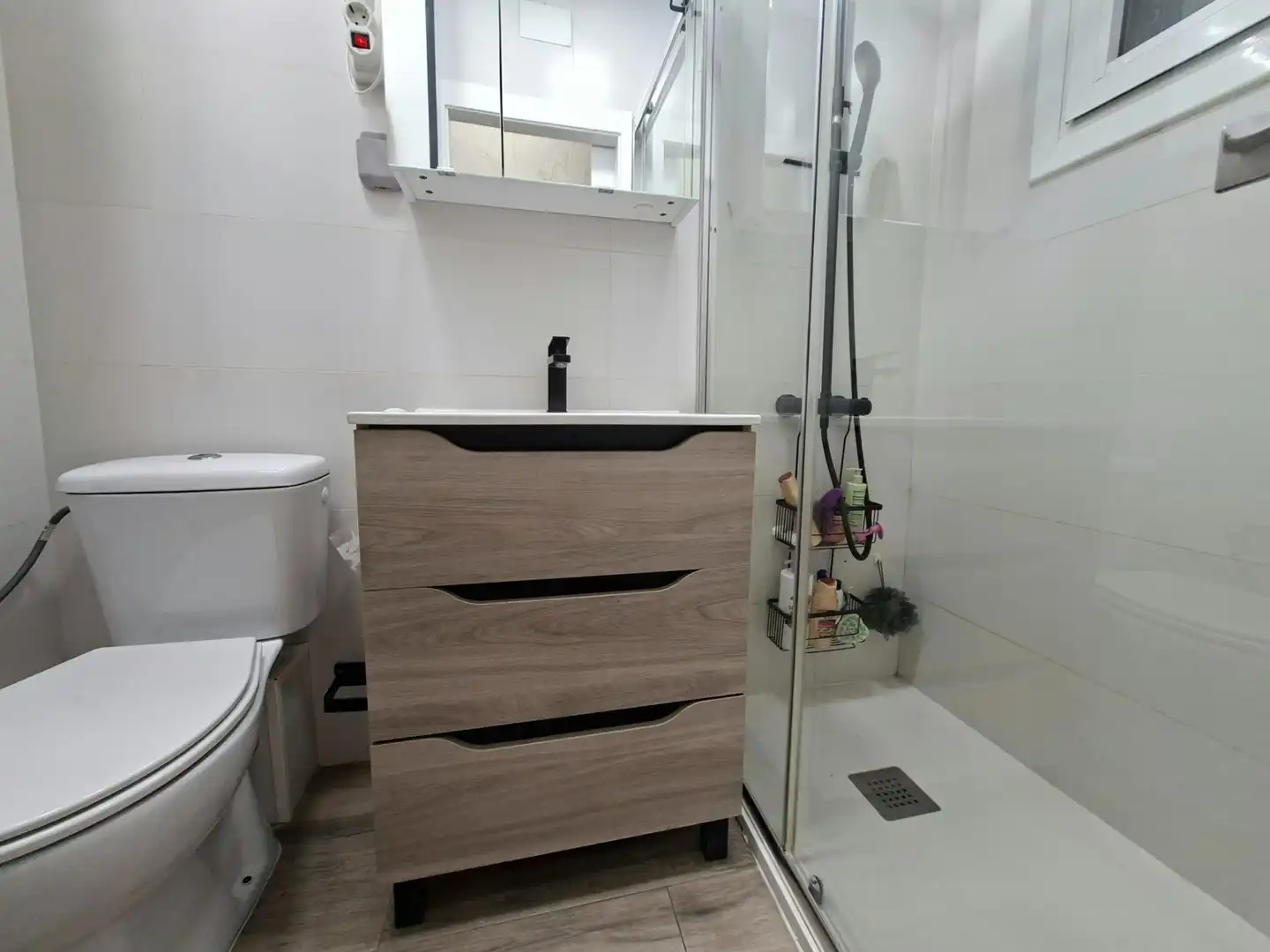 Piso con terraza en venta en Carrer Cuba, imagen 5