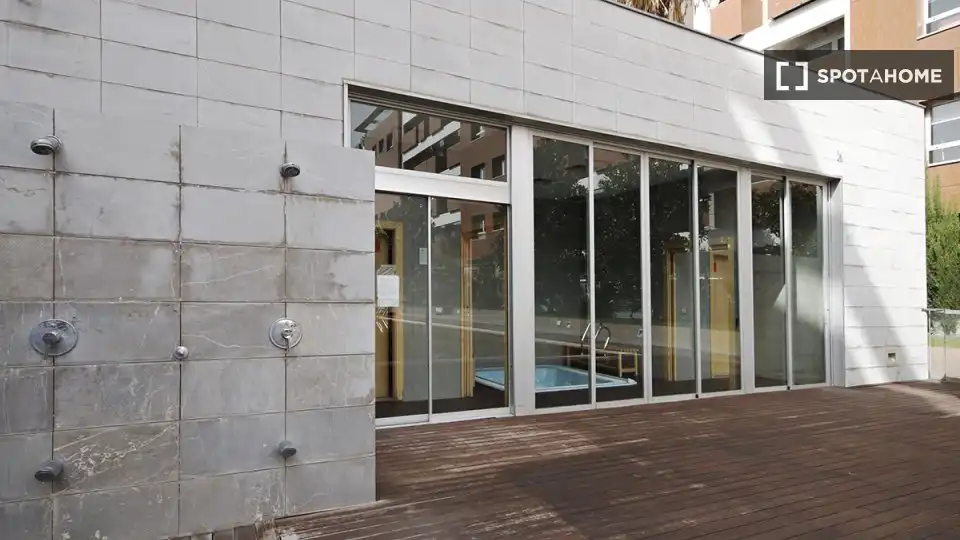 Room in Campus de la Salud