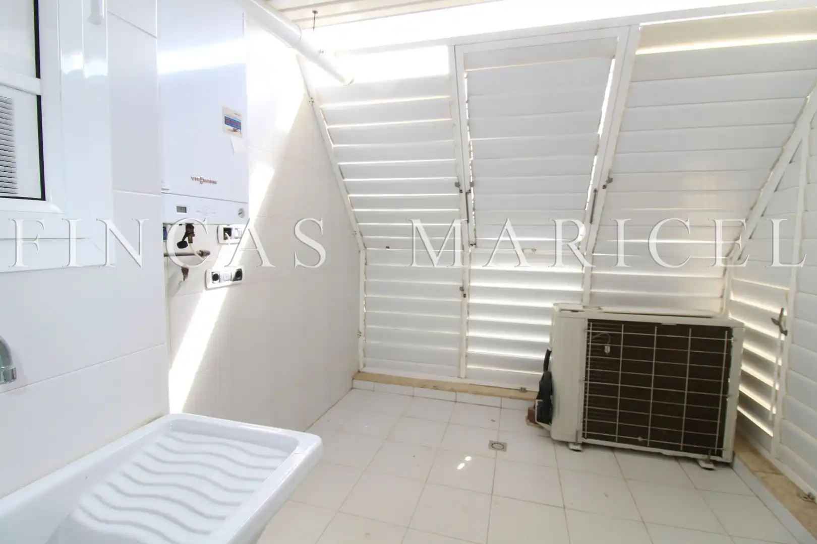 Flat for sale in Can Girona - Terramar - Vinyet