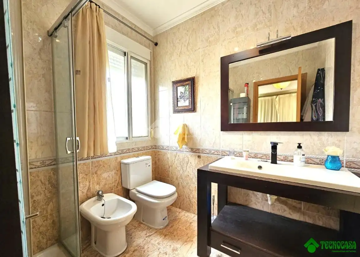 Casa adosada en venta en Pedanías - Extrarradio