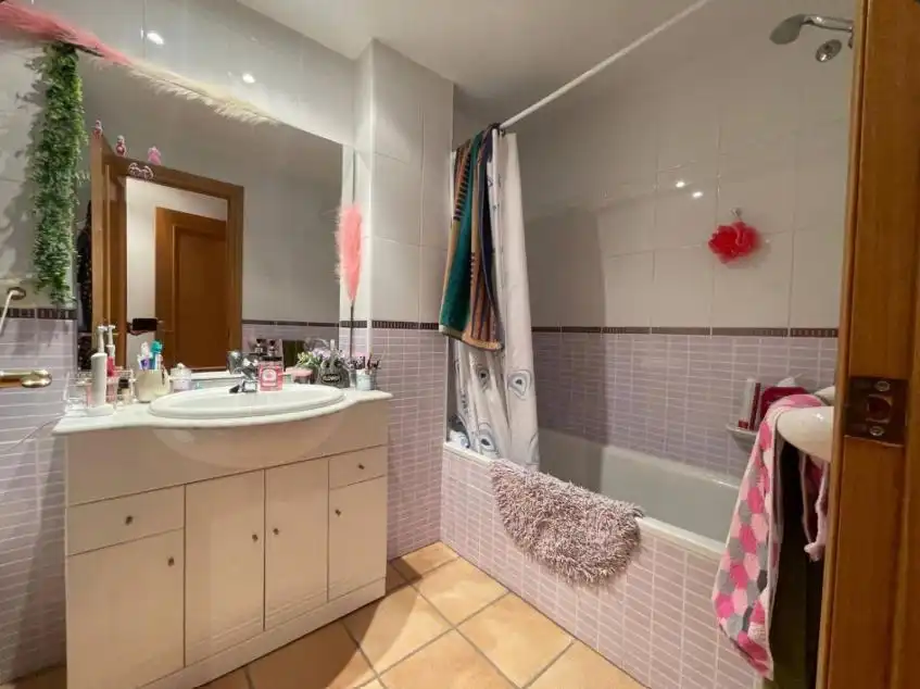 Bathroom of Flat for sale in San Jorge / Sant Jordi  with Air Conditioner, Private garden and Terrace