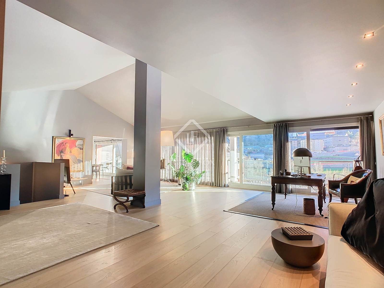 Sala de estar de Piso en venta en Andorra la Vella con Calefacción, Terraza y Trastero