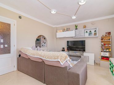 Terraced house for sale in Calle Bartolome de las Casas 2