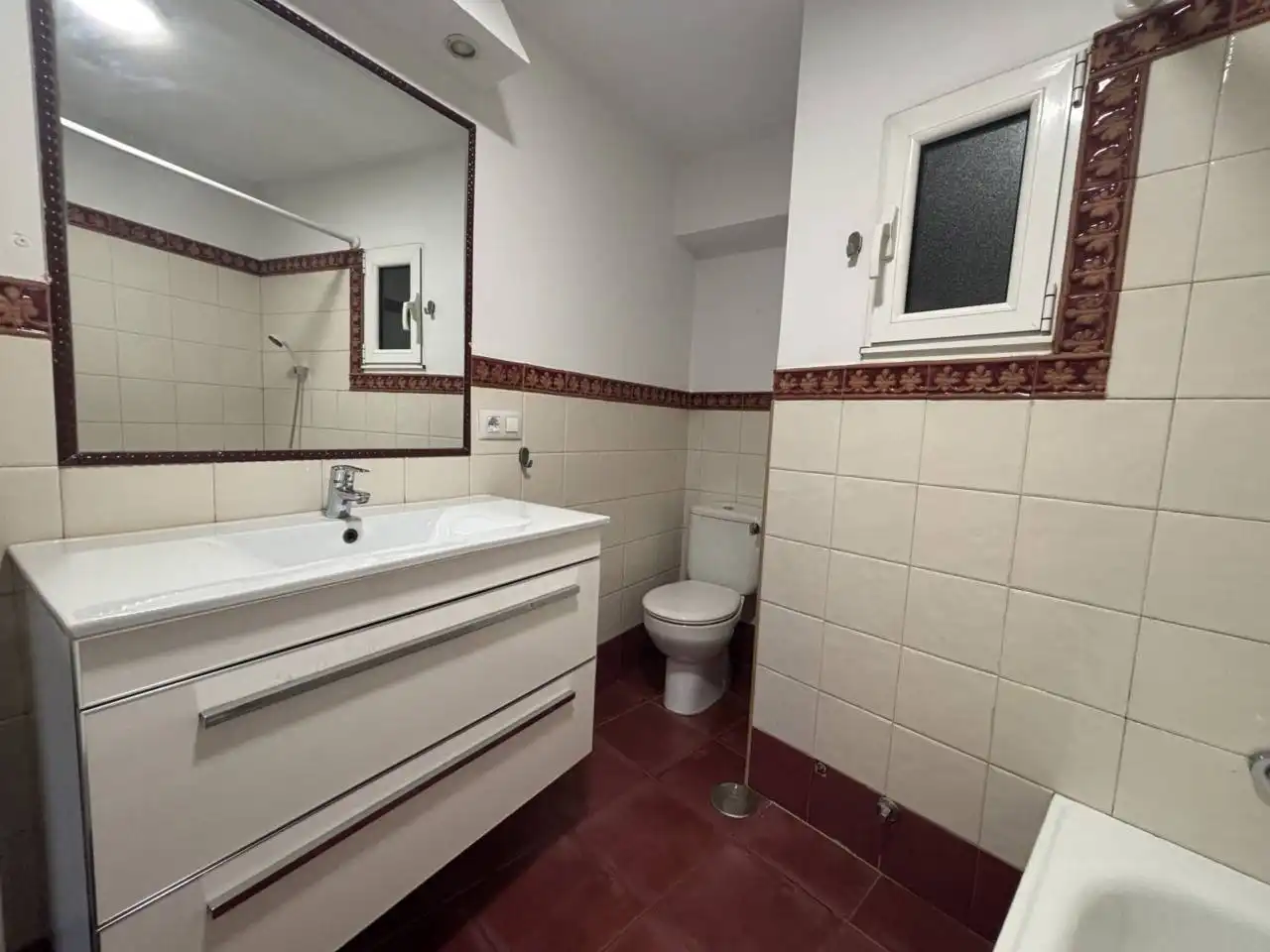 Flat for rent in Avenida Galicia, Buenavista