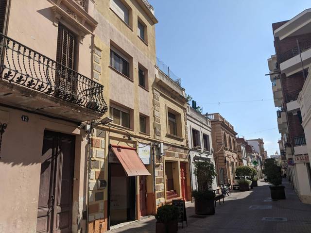 Casa-chalet en Venta en Centre - Nucli Antic